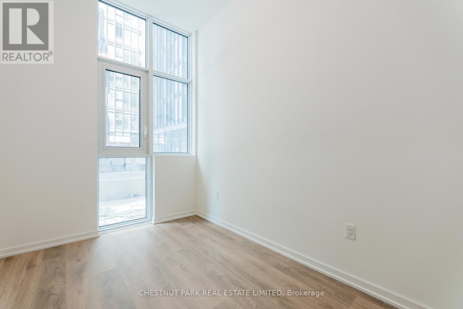 305 - 10 Graphophone Grove, Toronto, Ontario  M6H 0E5 - Photo 15 - W12971420
