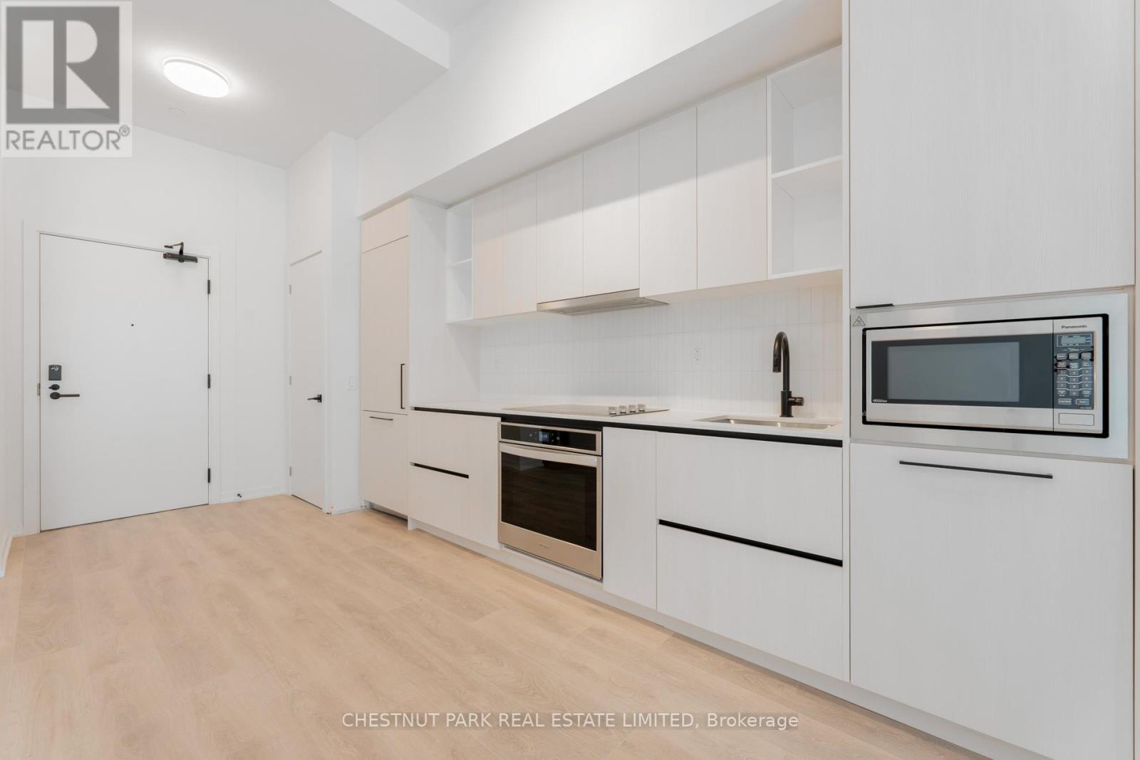 305 - 10 Graphophone Grove, Toronto, Ontario  M6H 0E5 - Photo 19 - W12971420