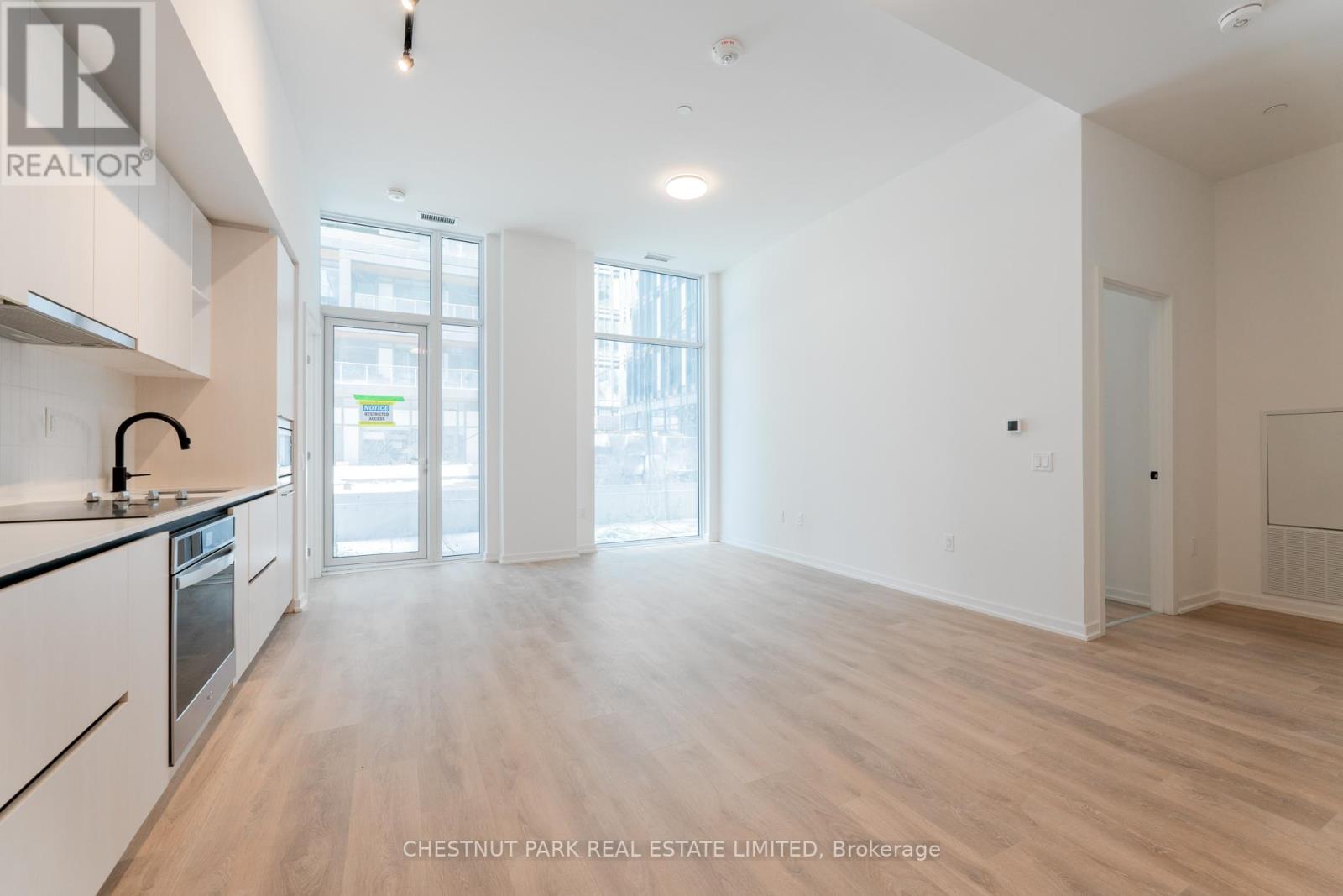 305 - 10 Graphophone Grove, Toronto, Ontario  M6H 0E5 - Photo 22 - W12971420