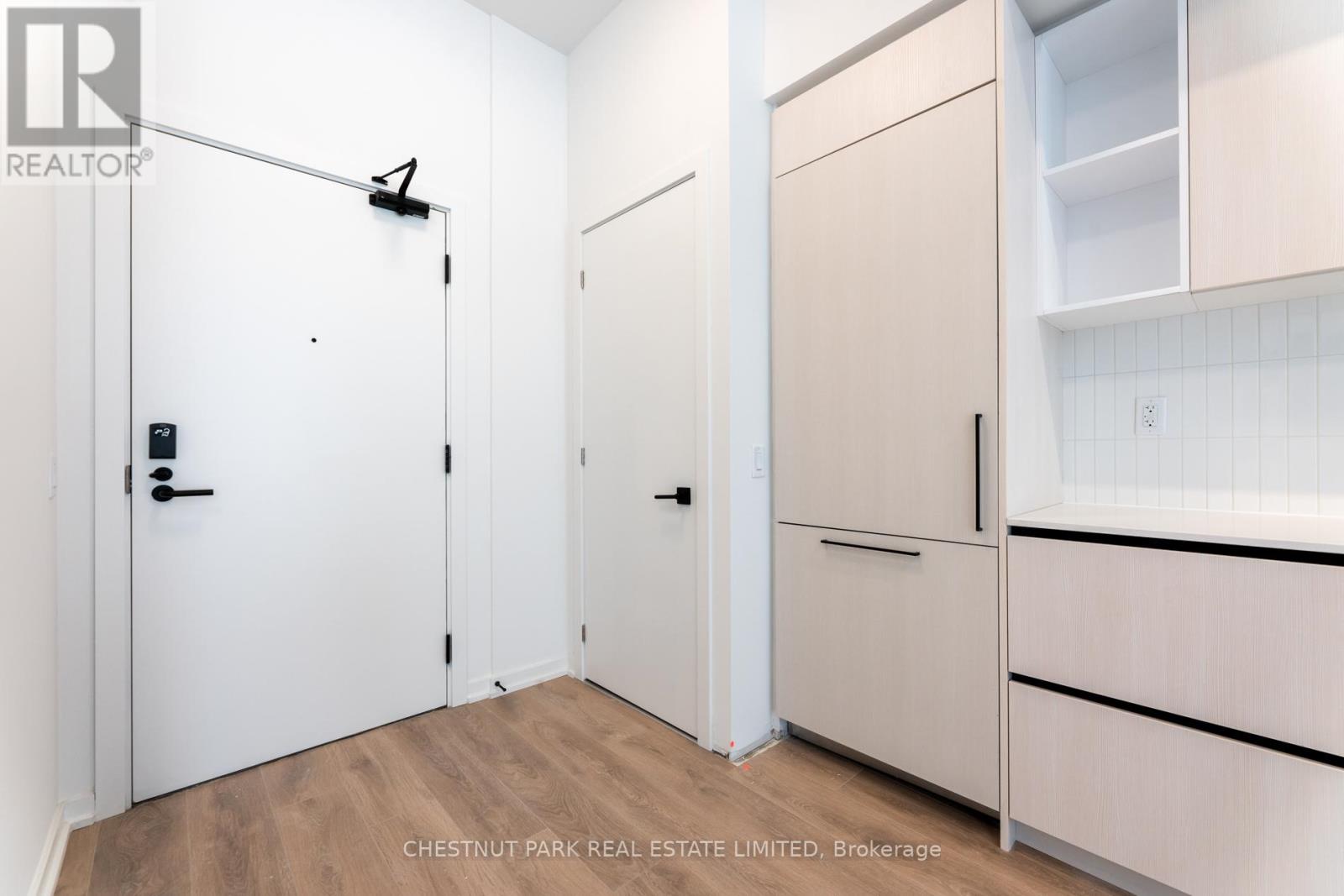 305 - 10 Graphophone Grove, Toronto, Ontario  M6H 0E5 - Photo 25 - W12971420