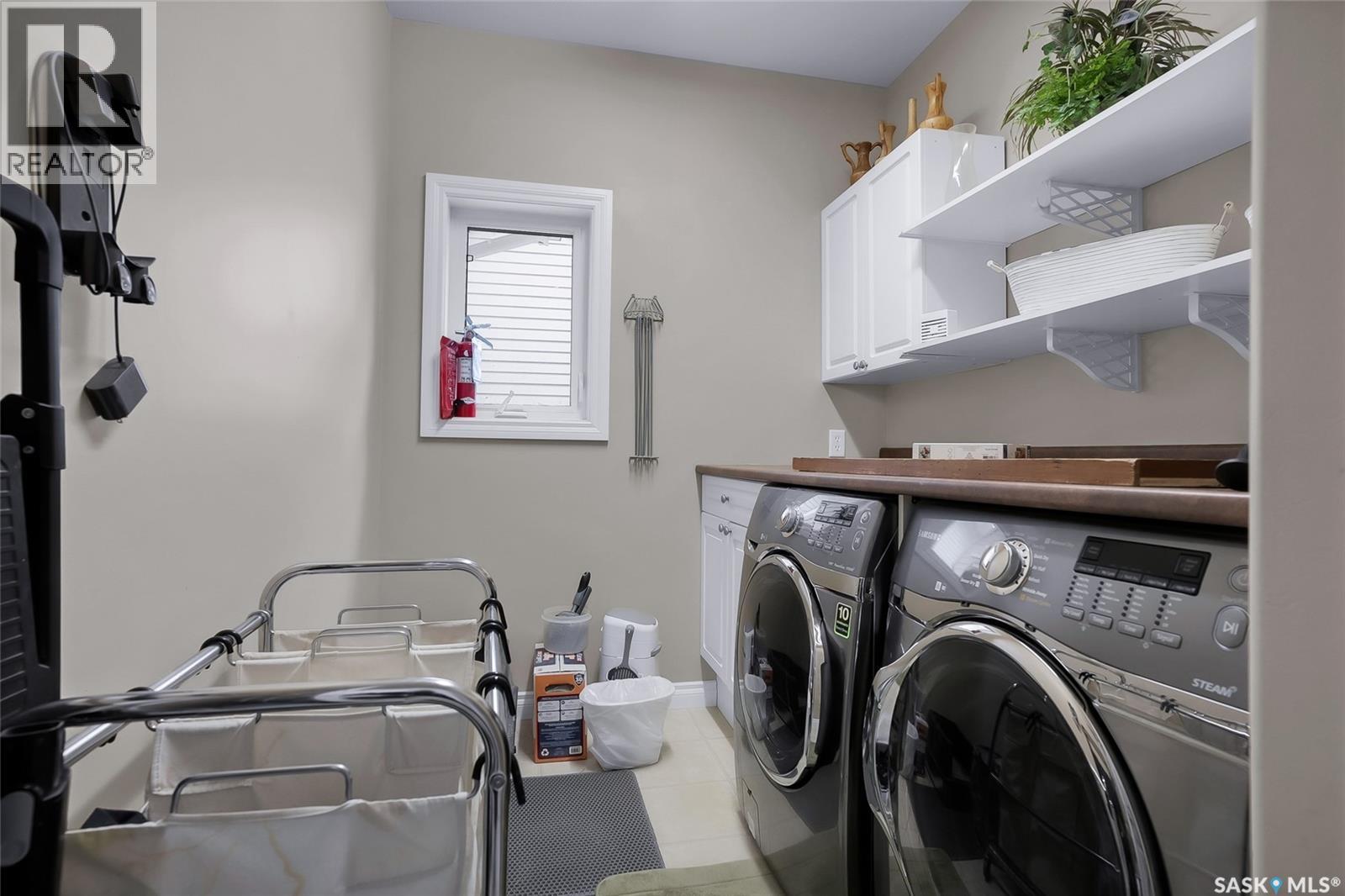 608 3rd Street N, Martensville, Saskatchewan  S0K 2T0 - Photo 26 - SK032309