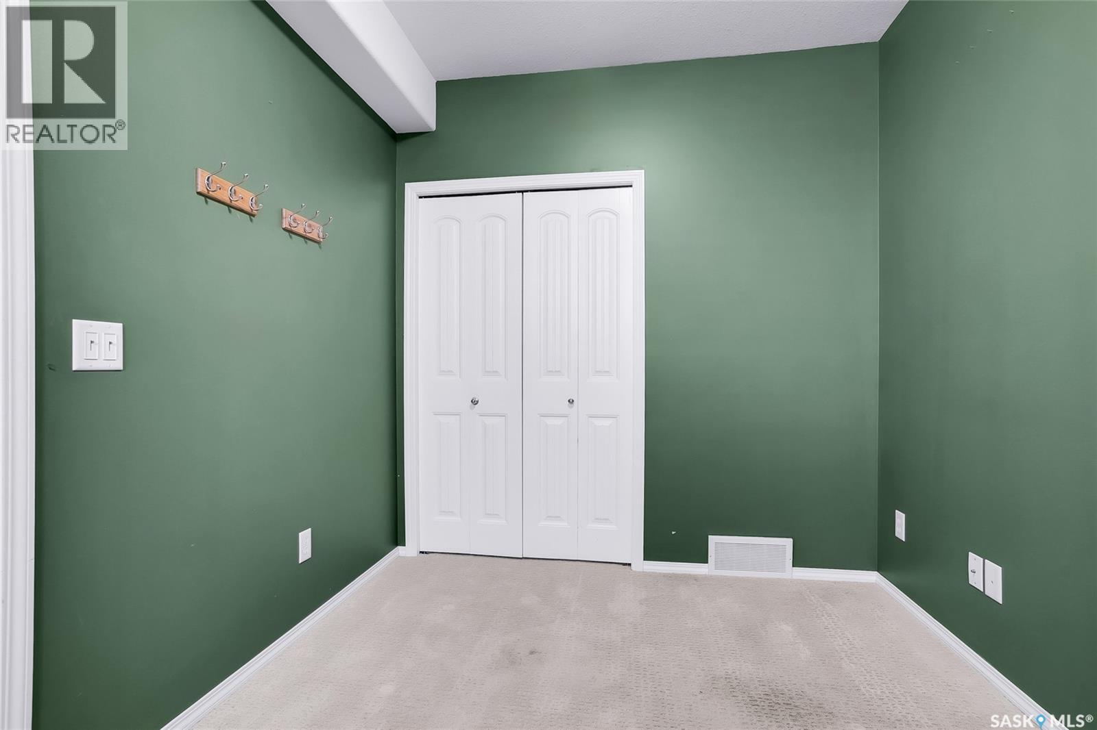 608 3rd Street N, Martensville, Saskatchewan  S0K 2T0 - Photo 33 - SK032309