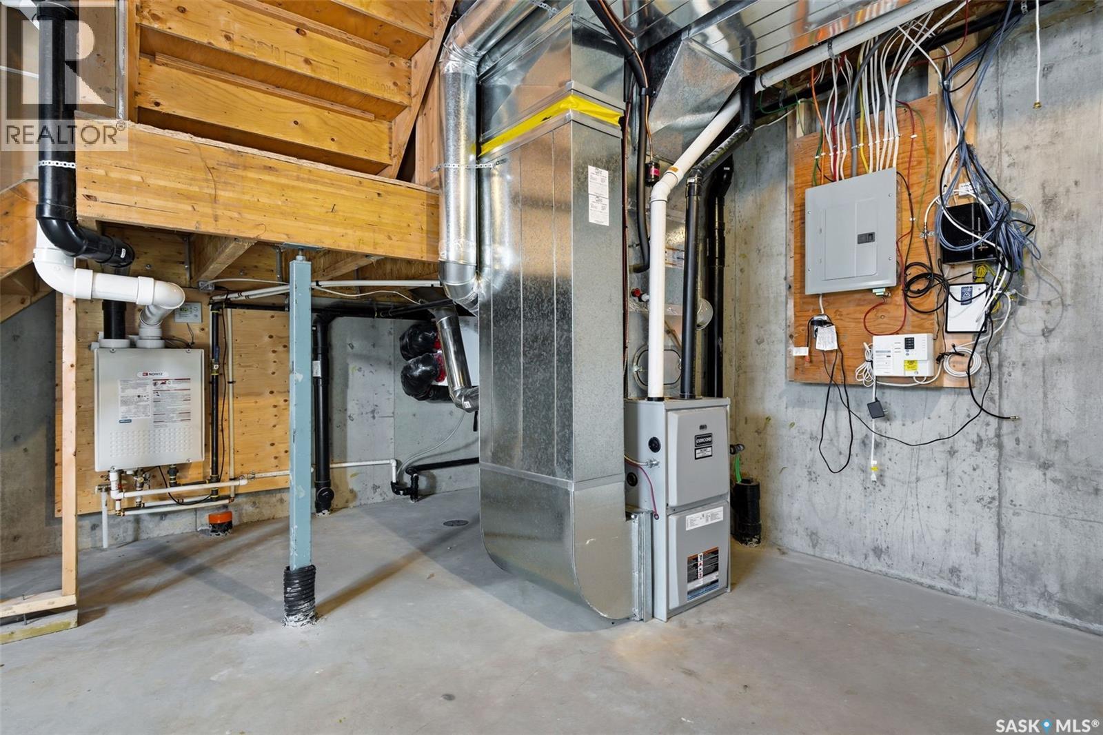 2 5752 Gordon Road, Regina, Saskatchewan  S4W 0M1 - Photo 23 - SK032271