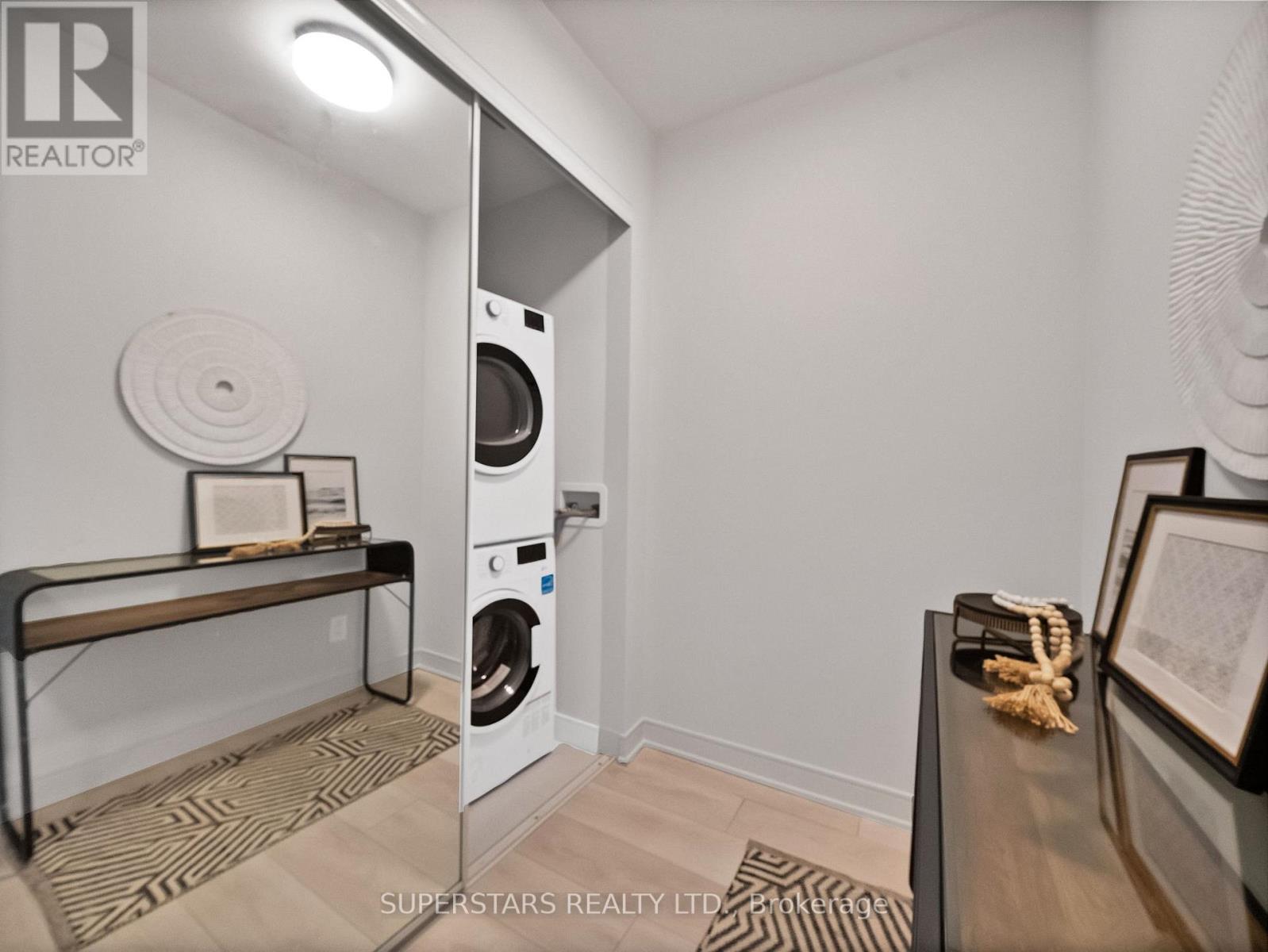 N566 - 35 Rolling Mills Road, Toronto, Ontario  M5A 0V6 - Photo 4 - C12967914