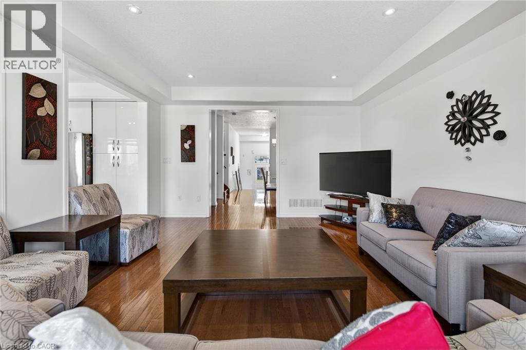 97 Sirente Drive, Hamilton, Ontario  L9A 0B1 - Photo 16 - 40818697