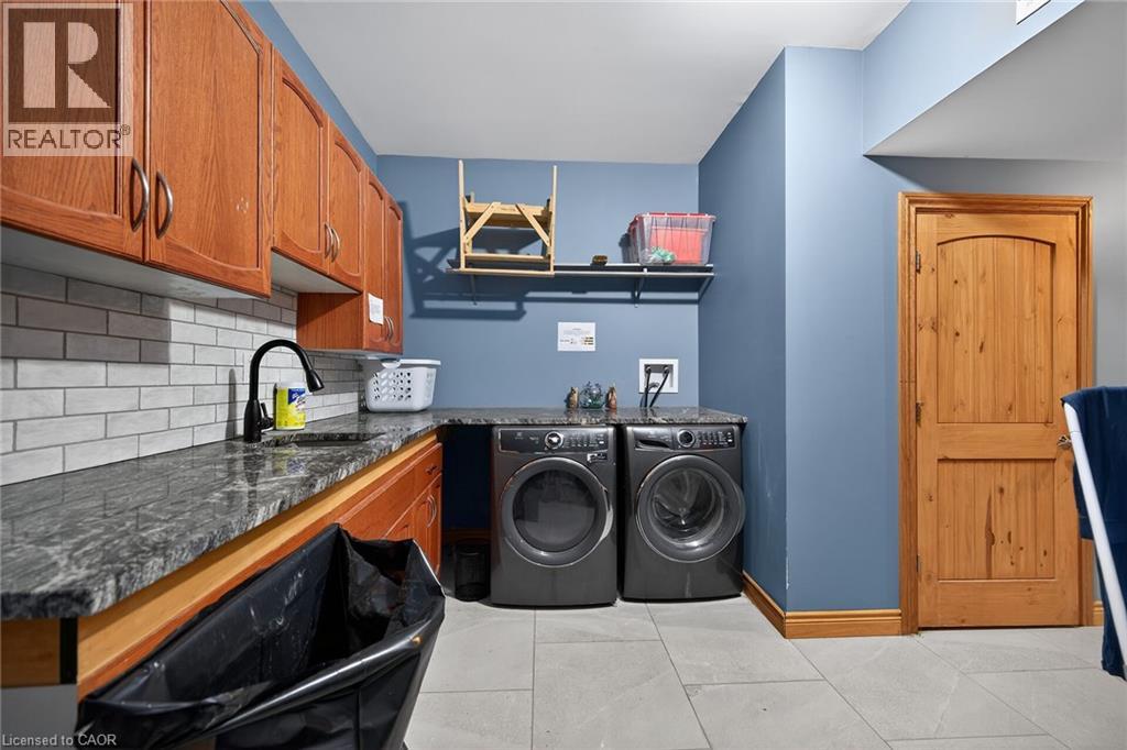 393 Old Onondaga Road E, Brantford, Ontario  N3T 5L4 - Photo 19 - 40818573