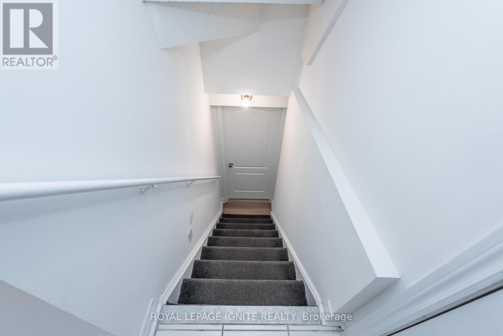 3 Todmorden Drive, Brampton, Ontario  L7A 1M5 - Photo 33 - W12952868