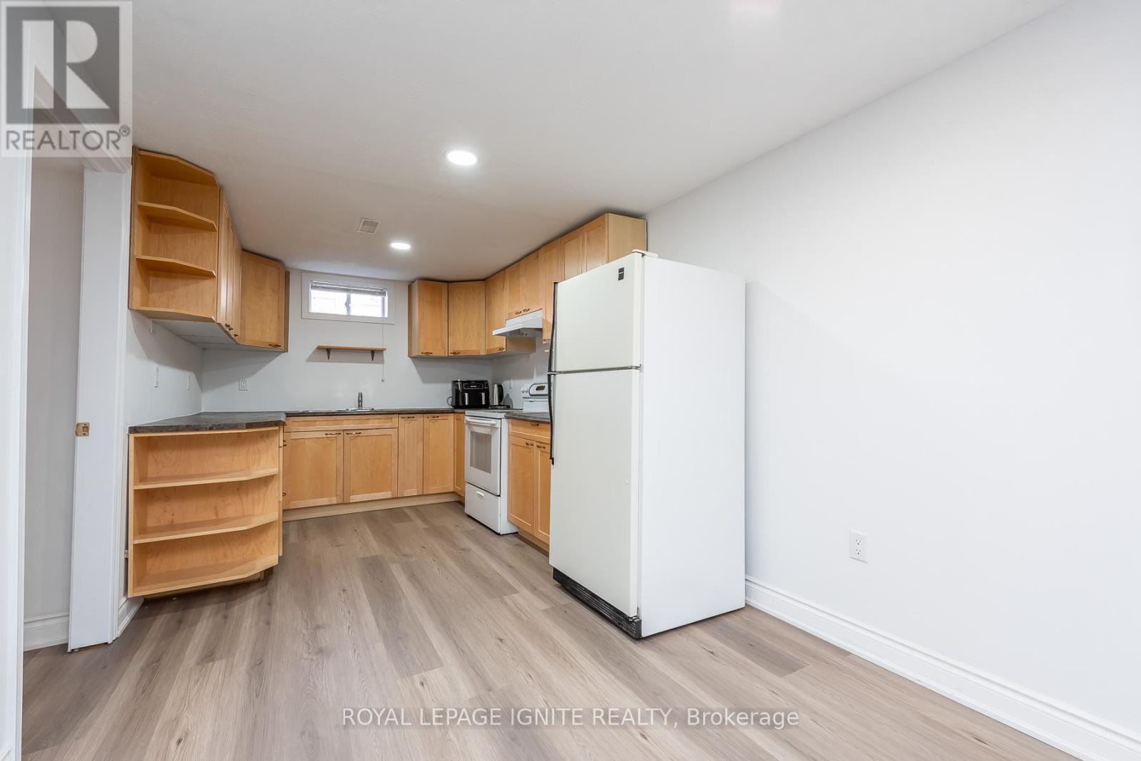 3 Todmorden Drive, Brampton, Ontario  L7A 1M5 - Photo 38 - W12952868