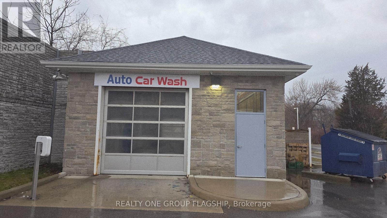 CAR WASH BLDG - 4861 VICTORIA AVENUE, Niagara Falls, Ontario