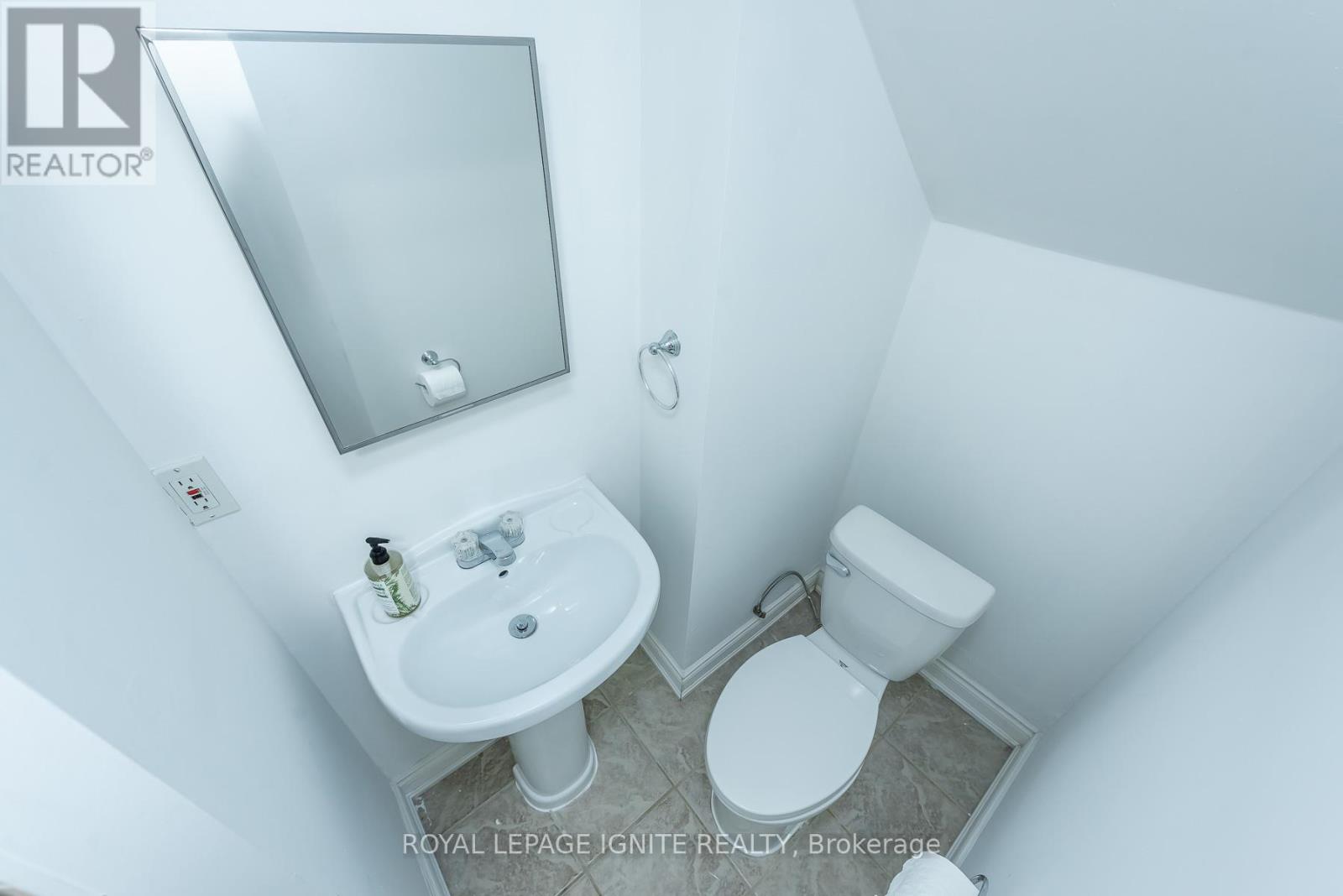 3 Todmorden Drive, Brampton, Ontario  L7A 1M5 - Photo 44 - W12952868