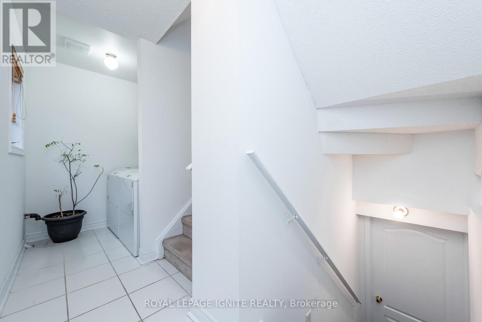 3 Todmorden Drive, Brampton, Ontario  L7A 1M5 - Photo 30 - W12952868