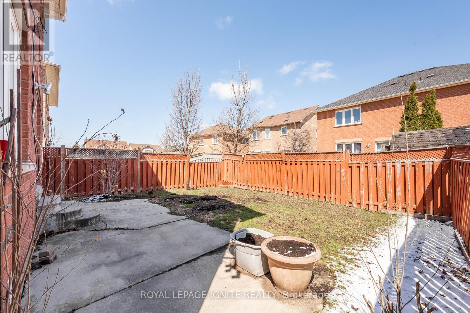 3 Todmorden Drive, Brampton, Ontario  L7A 1M5 - Photo 48 - W12952868
