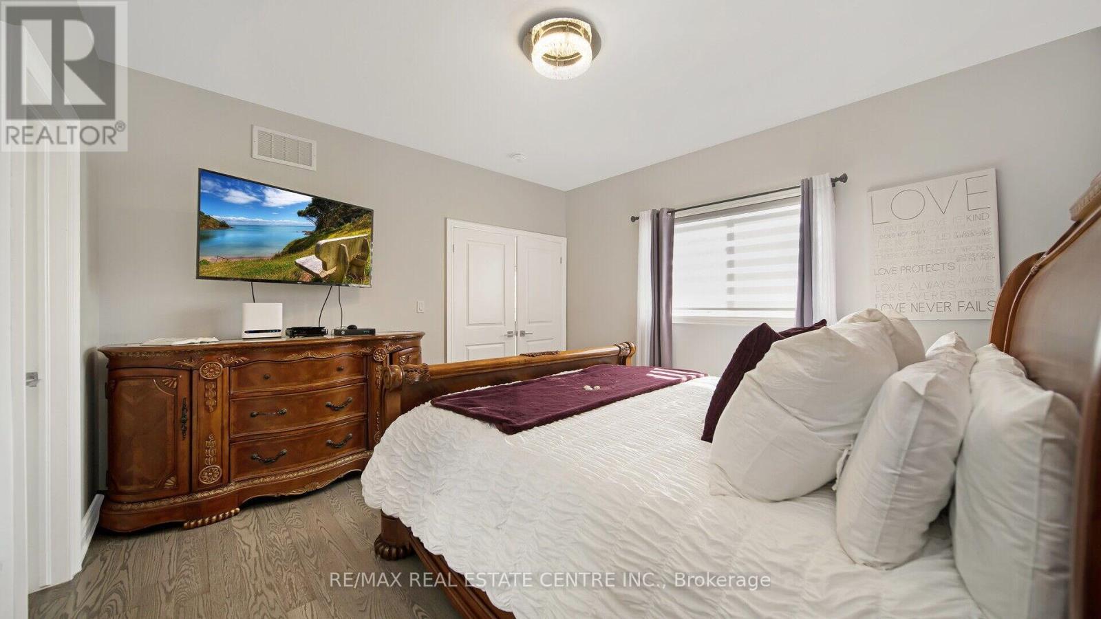 869 Burwell Street, Fort Erie, Ontario  L2A 0E3 - Photo 18 - X12971356