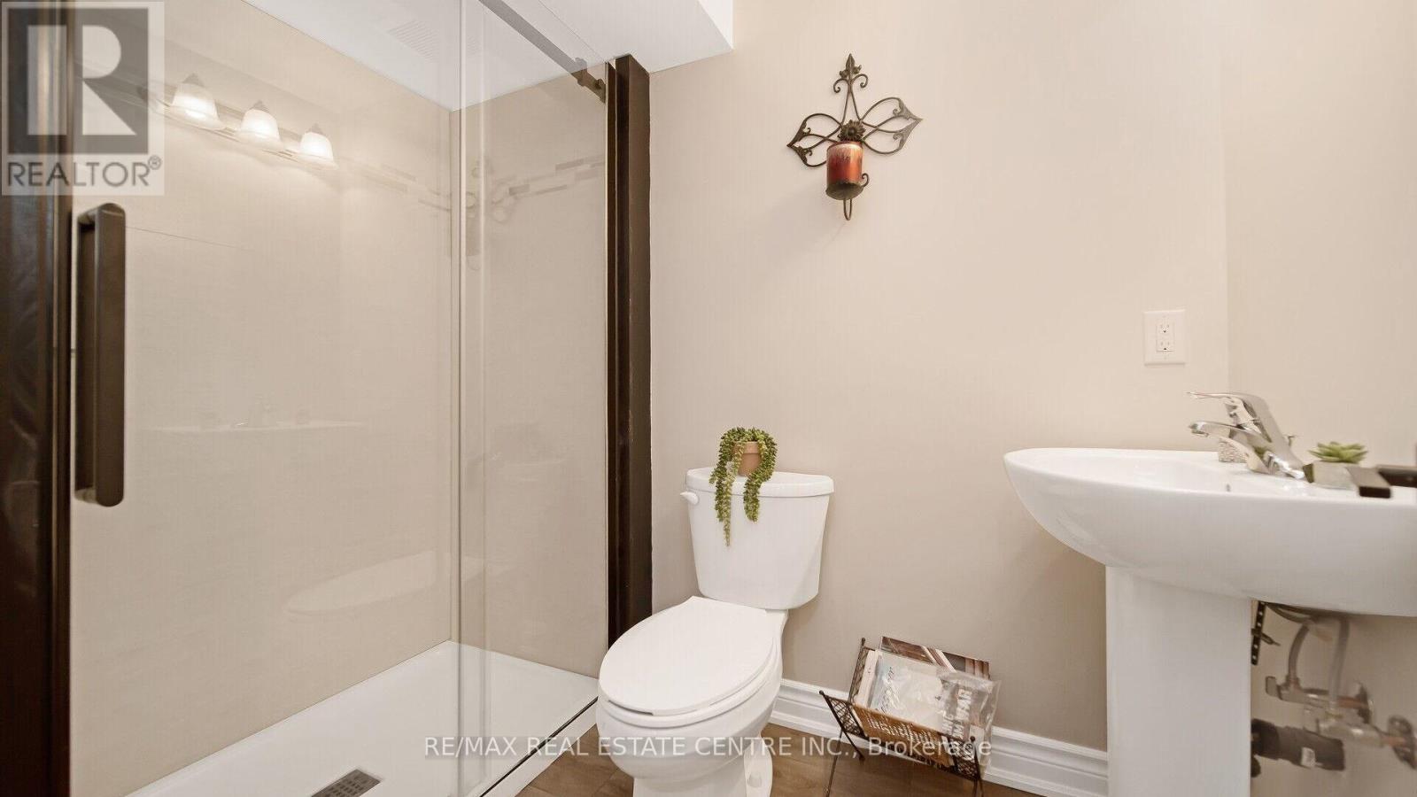 869 Burwell Street, Fort Erie, Ontario  L2A 0E3 - Photo 35 - X12971356