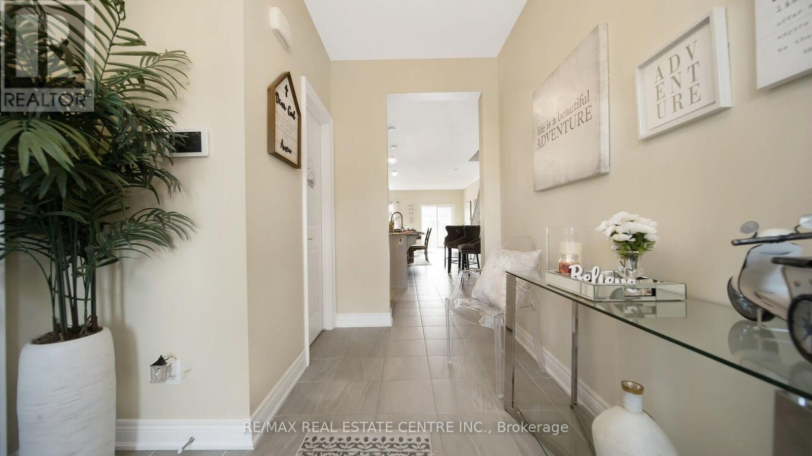 869 Burwell Street, Fort Erie, Ontario  L2A 0E3 - Photo 5 - X12971356