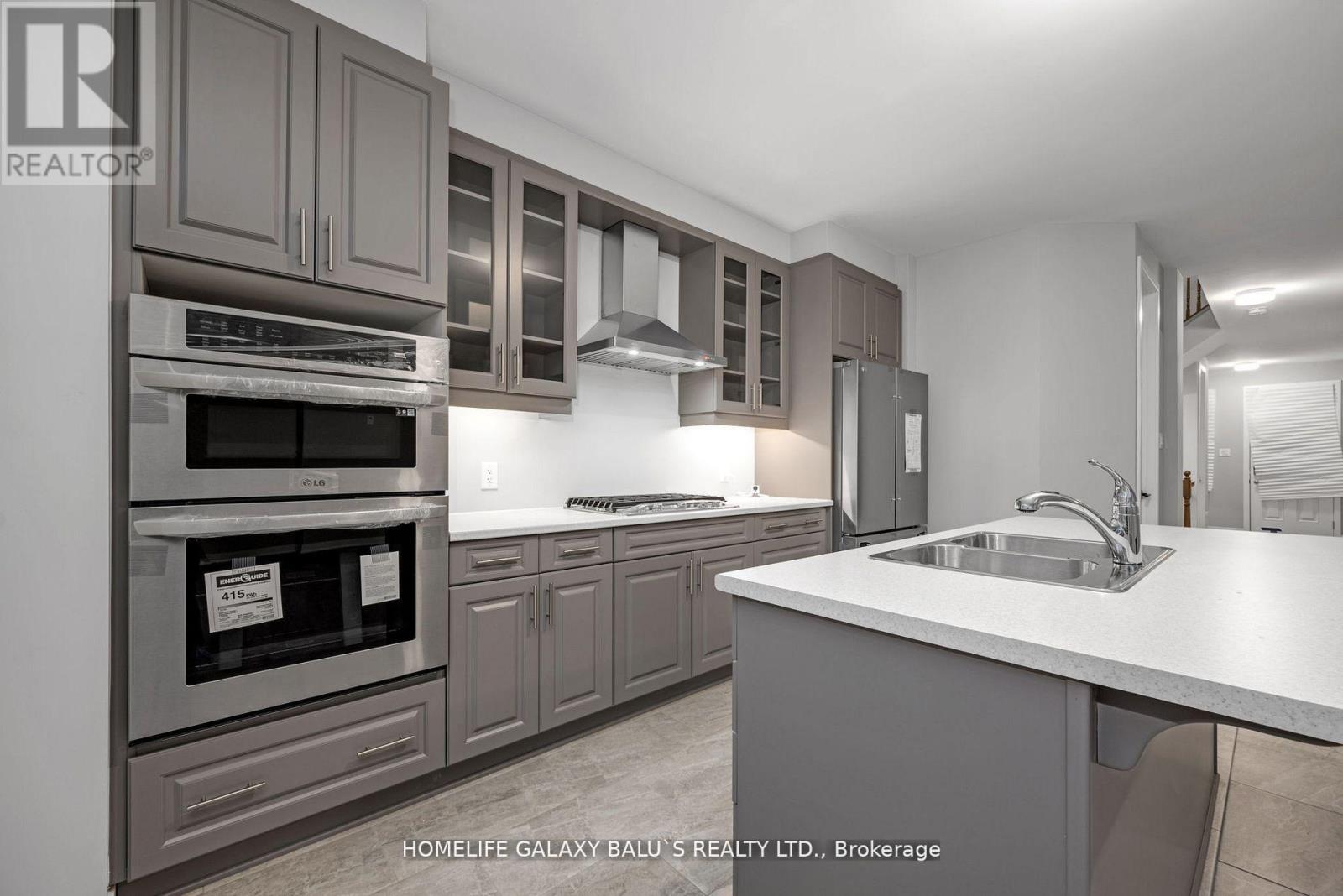 308 Crossway Terrace, Ottawa, Ontario  K2S 2Y8 - Photo 17 - X12971370