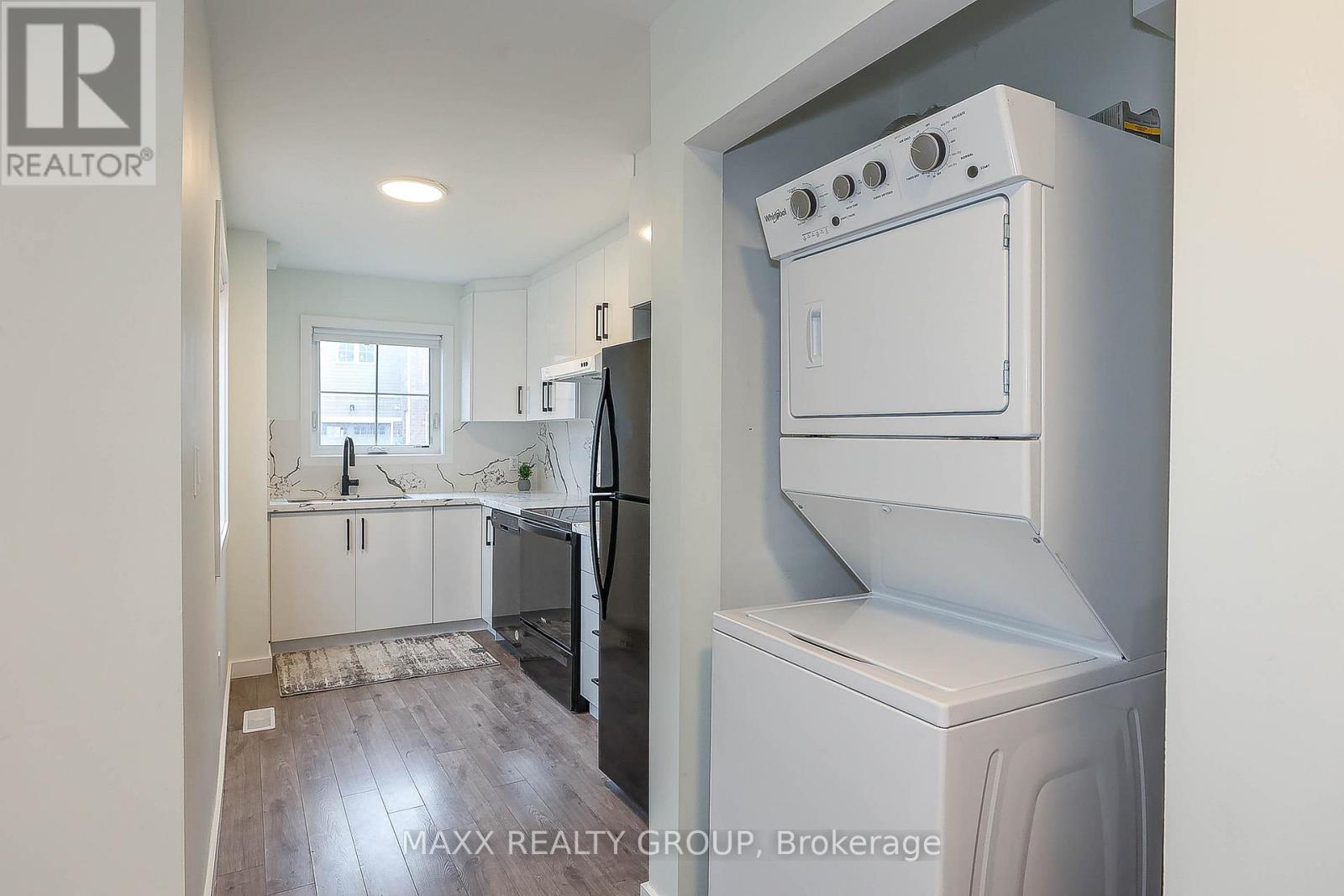 41 Waterleaf Trail, Welland, Ontario  L3C 0H6 - Photo 7 - X12971396