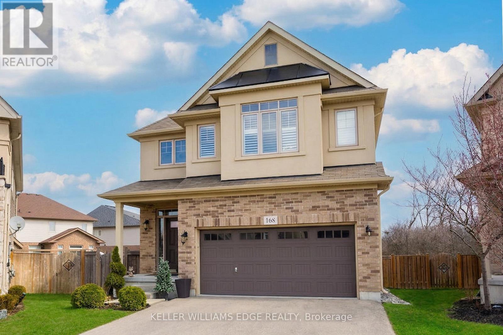 168 Echovalley Drive, Hamilton, Ontario  L8J 0H2 - Photo 2 - X12971416