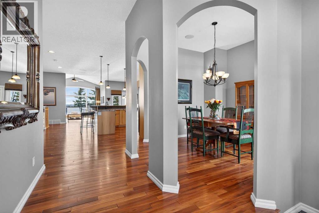 77 Crystal Green Drive, Okotoks, Alberta  T1S 2N8 - Photo 6 - A2290646