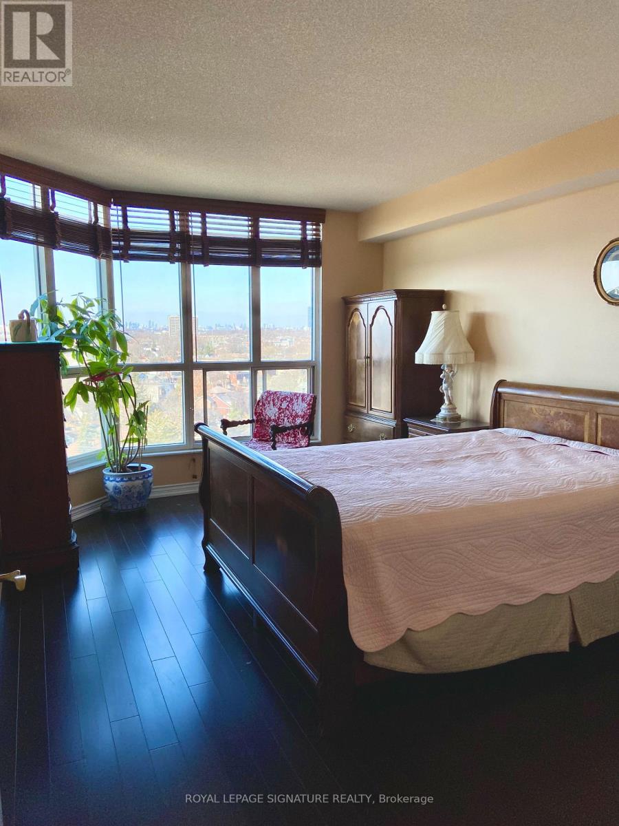 1104 - 2285 Lake Shore Boulevard W, Toronto, Ontario  M8V 3X9 - Photo 10 - W12971134