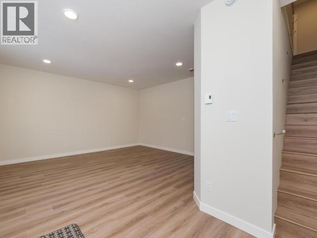 299 Witch Hazel Drive, Whitehorse, Yukon Y1A 0T9 - Photo 2 - 17156