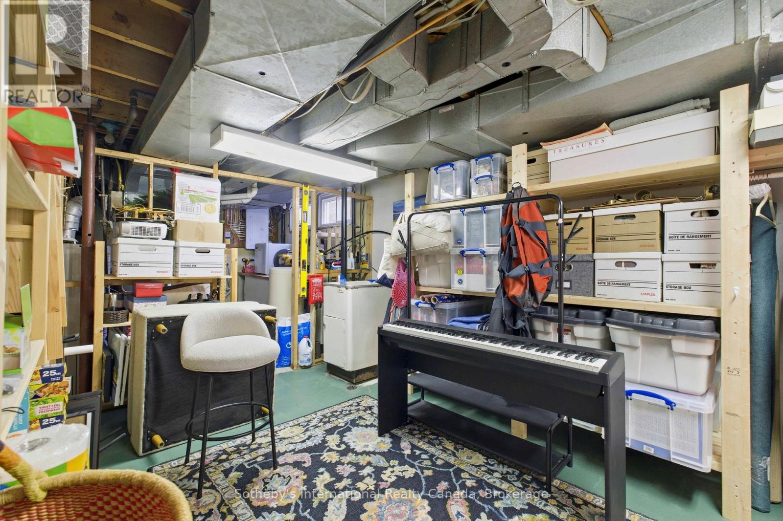 189 Forsyth Drive, Waterloo, Ontario  N2L 1A1 - Photo 29 - X12962764