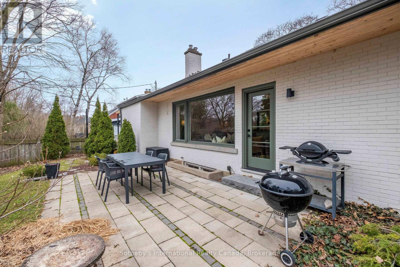 189 Forsyth Drive, Waterloo, Ontario  N2L 1A1 - Photo 30 - X12962764