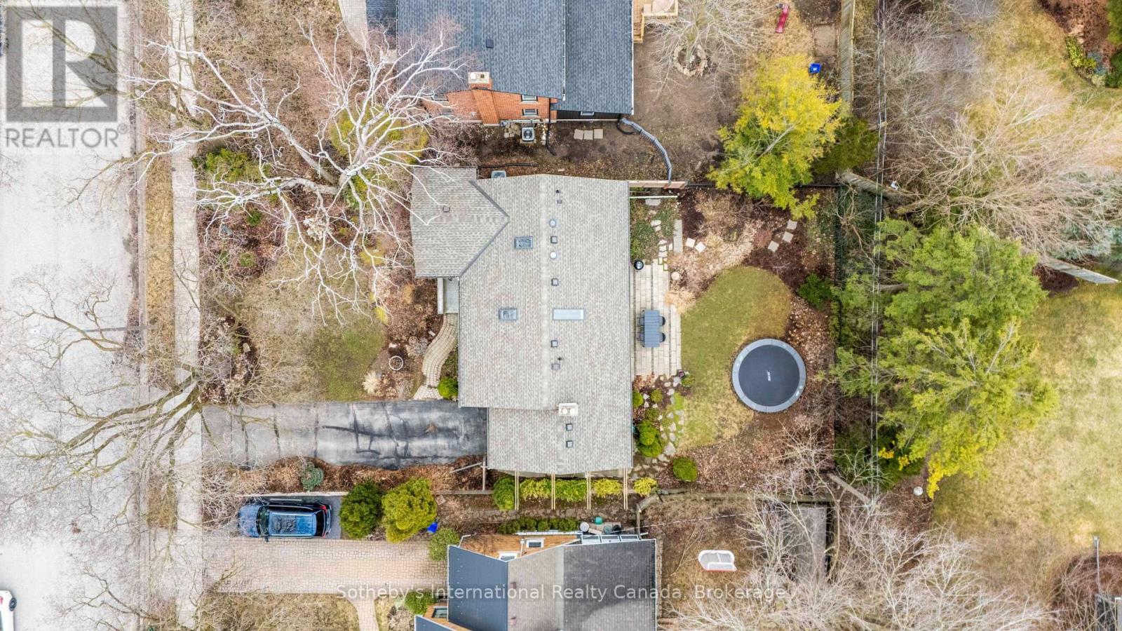 189 Forsyth Drive, Waterloo, Ontario  N2L 1A1 - Photo 36 - X12962764