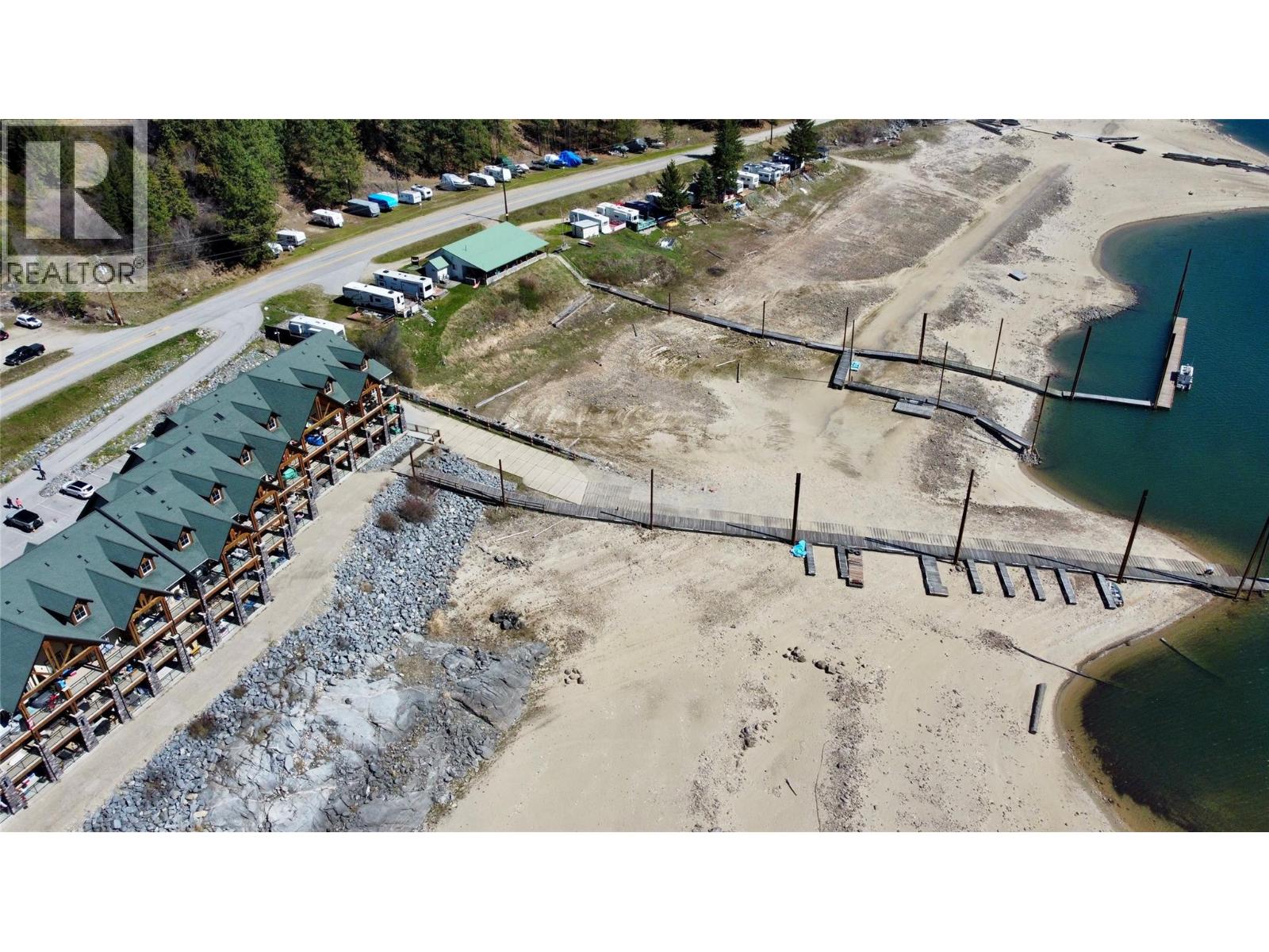 5570 Broadwater Road Unit# 109, Castlegar, British Columbia