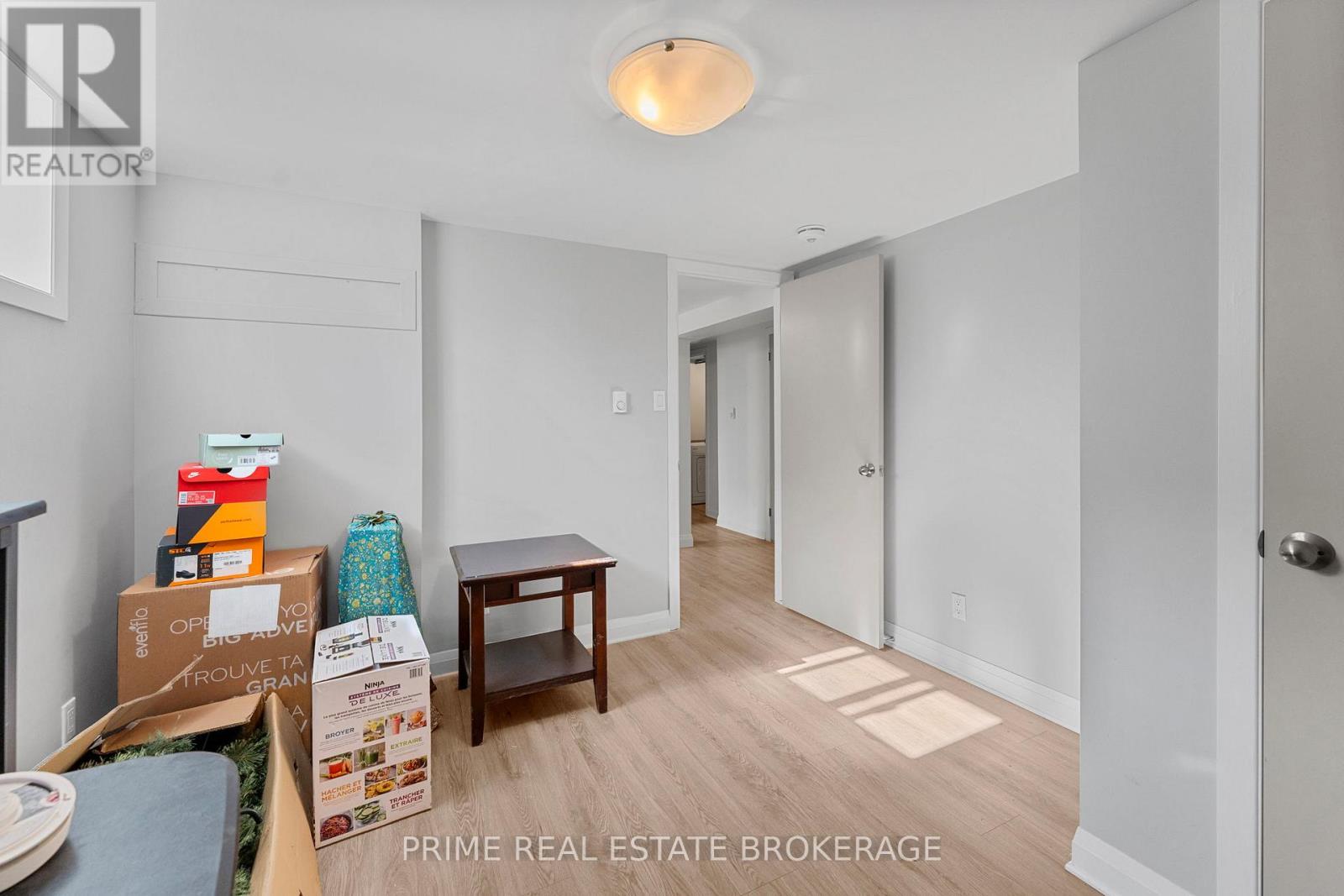 231 Greenwood Avenue, London South, Ontario  N6J 3G5 - Photo 12 - X12971596