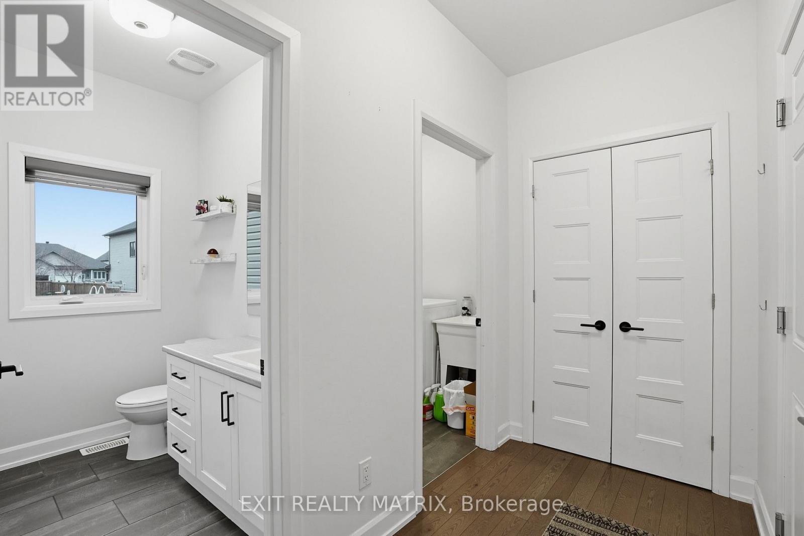 129 Lyon Street, Russell, Ontario  K0A 1W0 - Photo 16 - X12971540