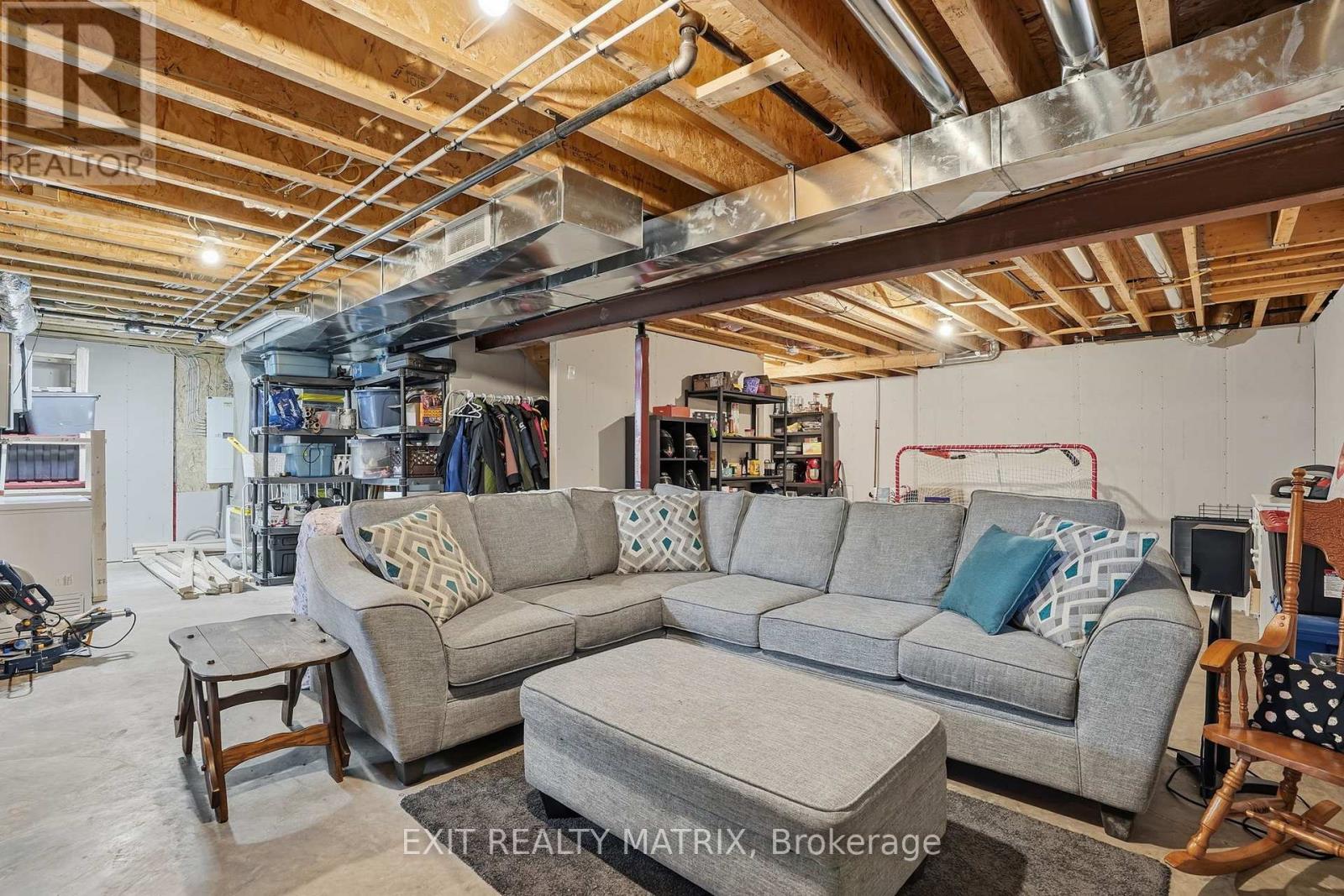 129 Lyon Street, Russell, Ontario  K0A 1W0 - Photo 30 - X12971540