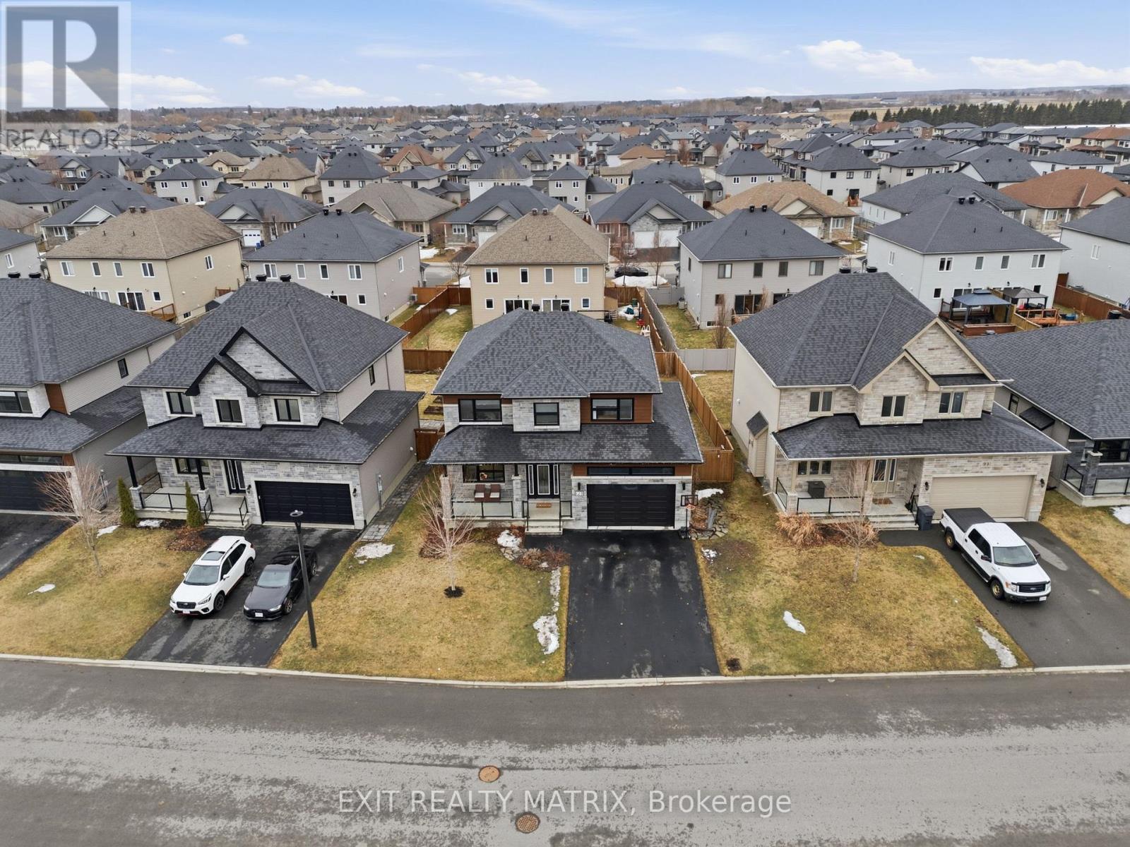 129 Lyon Street, Russell, Ontario  K0A 1W0 - Photo 35 - X12971540