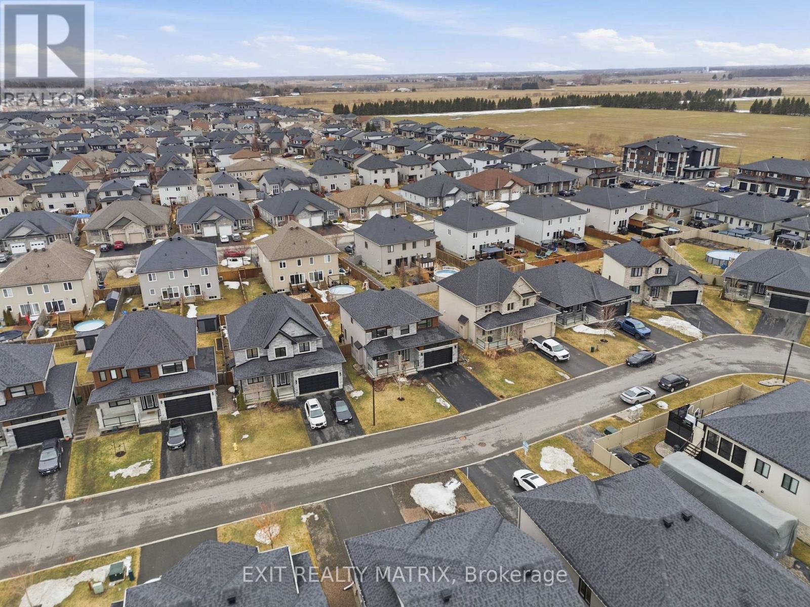 129 Lyon Street, Russell, Ontario  K0A 1W0 - Photo 36 - X12971540