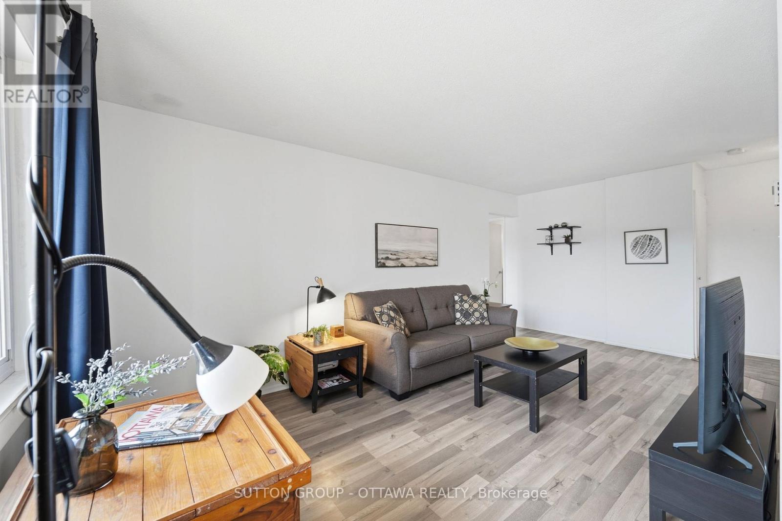 308b - 2041 Arrowsmith Drive, Ottawa, Ontario K1J 7V7 - Photo 7 - X12971602