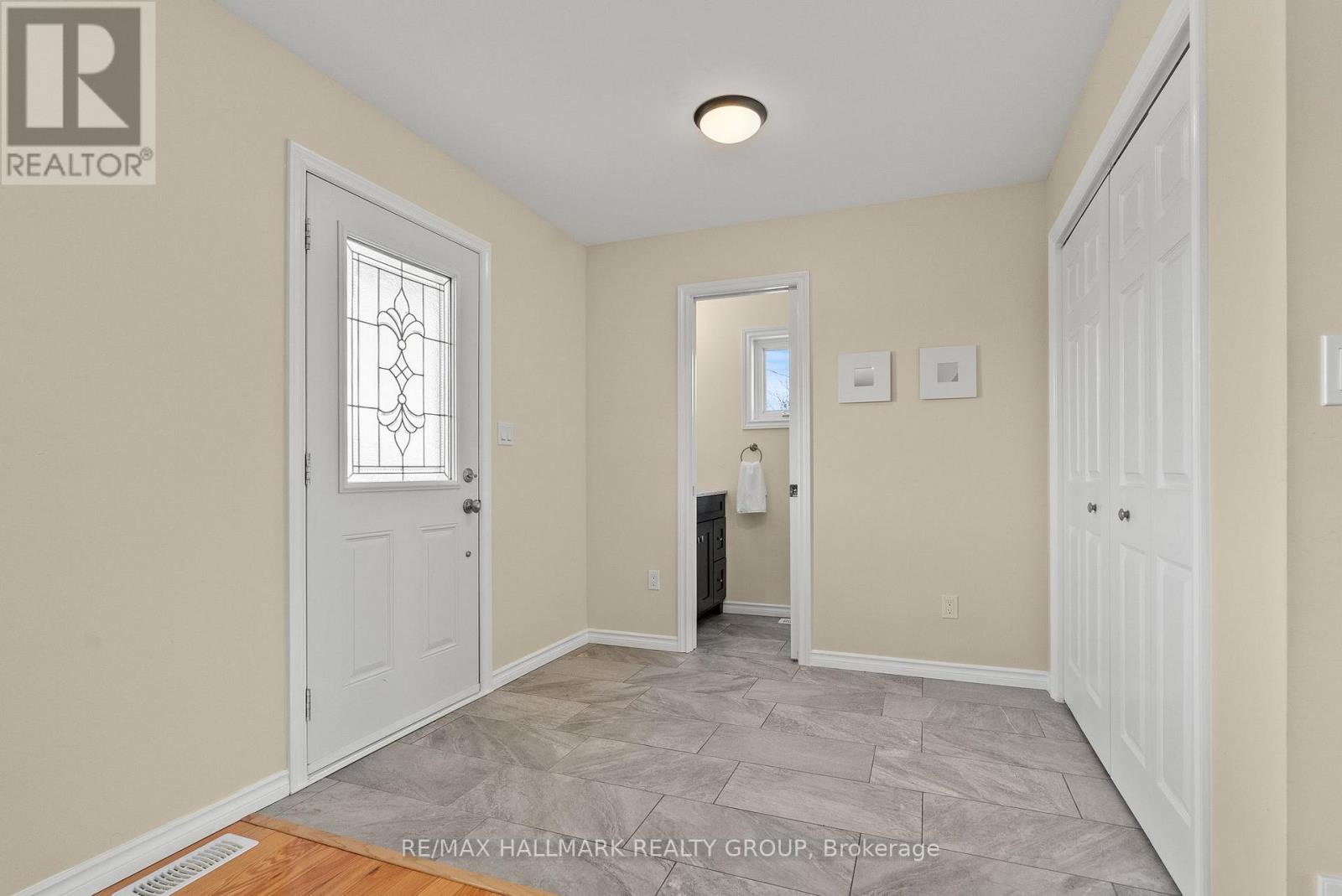 2431 Dunning Road, Ottawa, Ontario  K4C 1L8 - Photo 11 - X12971688