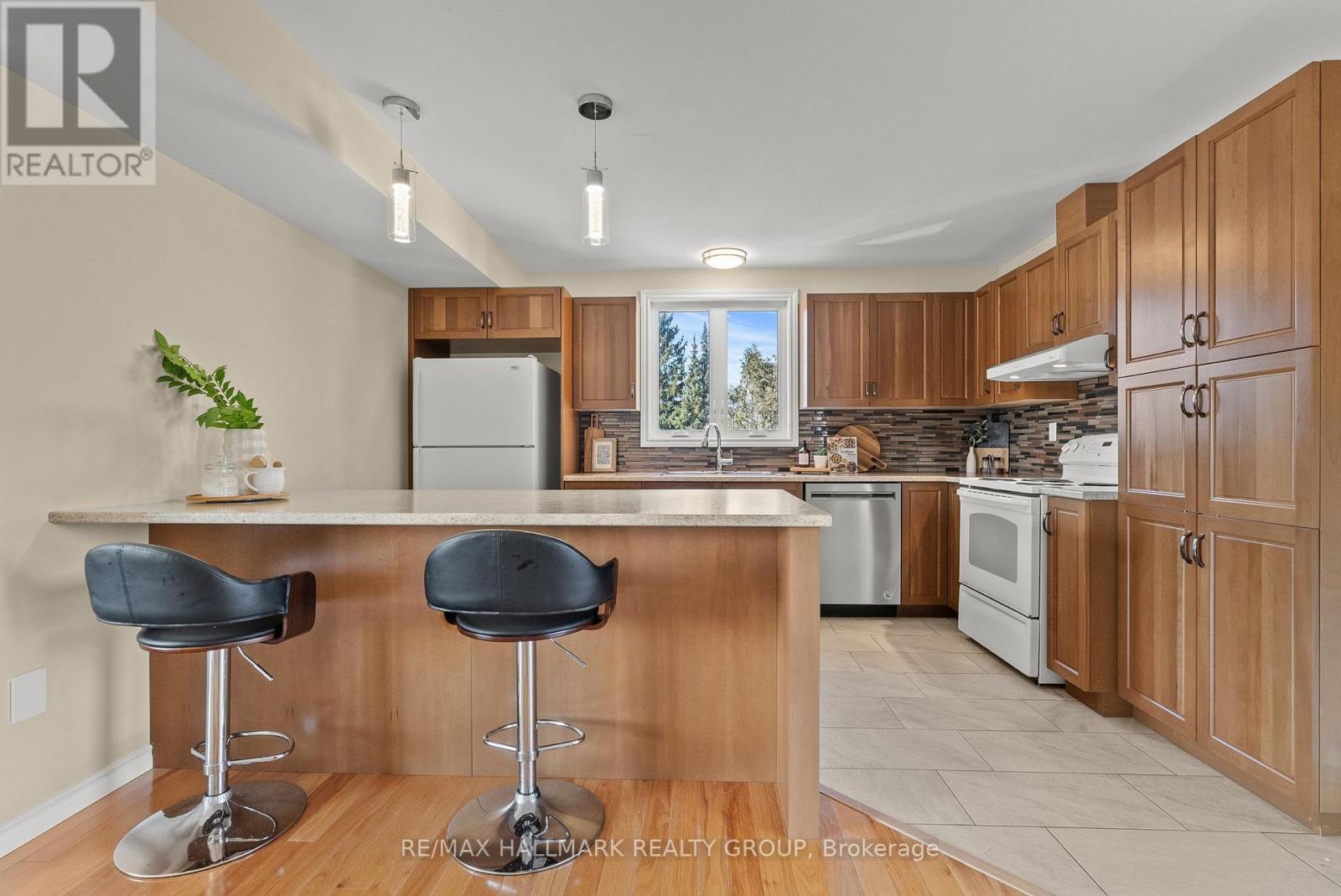 2431 Dunning Road, Ottawa, Ontario  K4C 1L8 - Photo 5 - X12971688