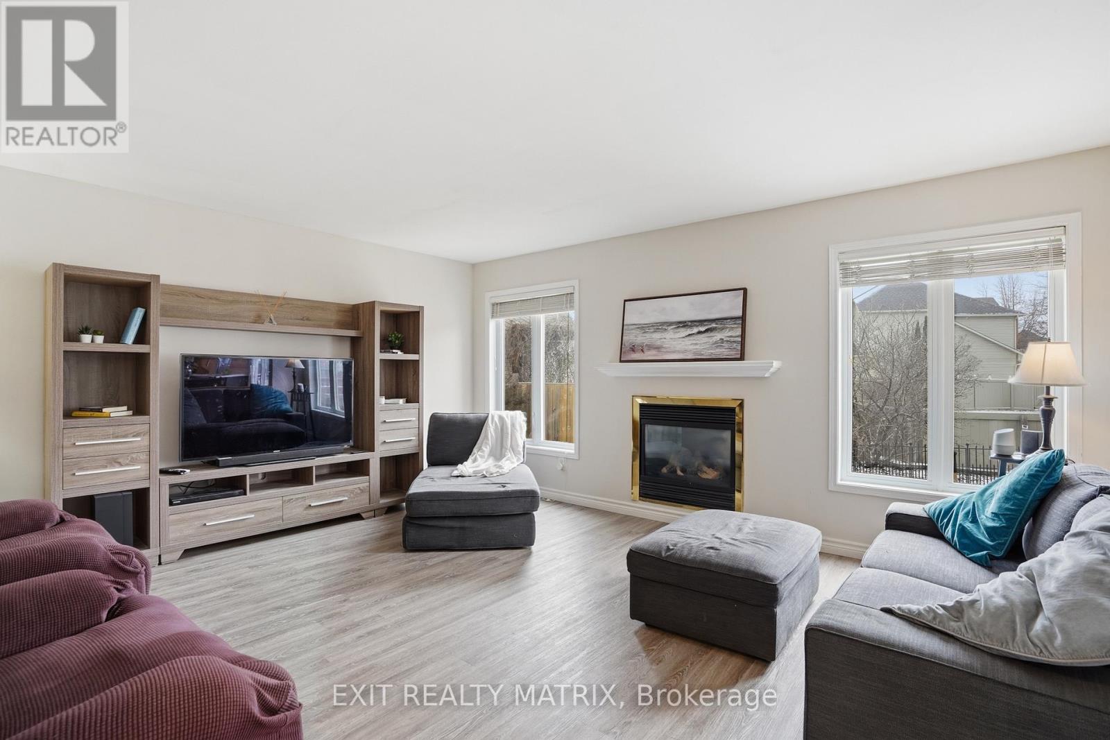 127 Marshfield Street, Ottawa, Ontario  K4A 4N1 - Photo 8 - X12971712