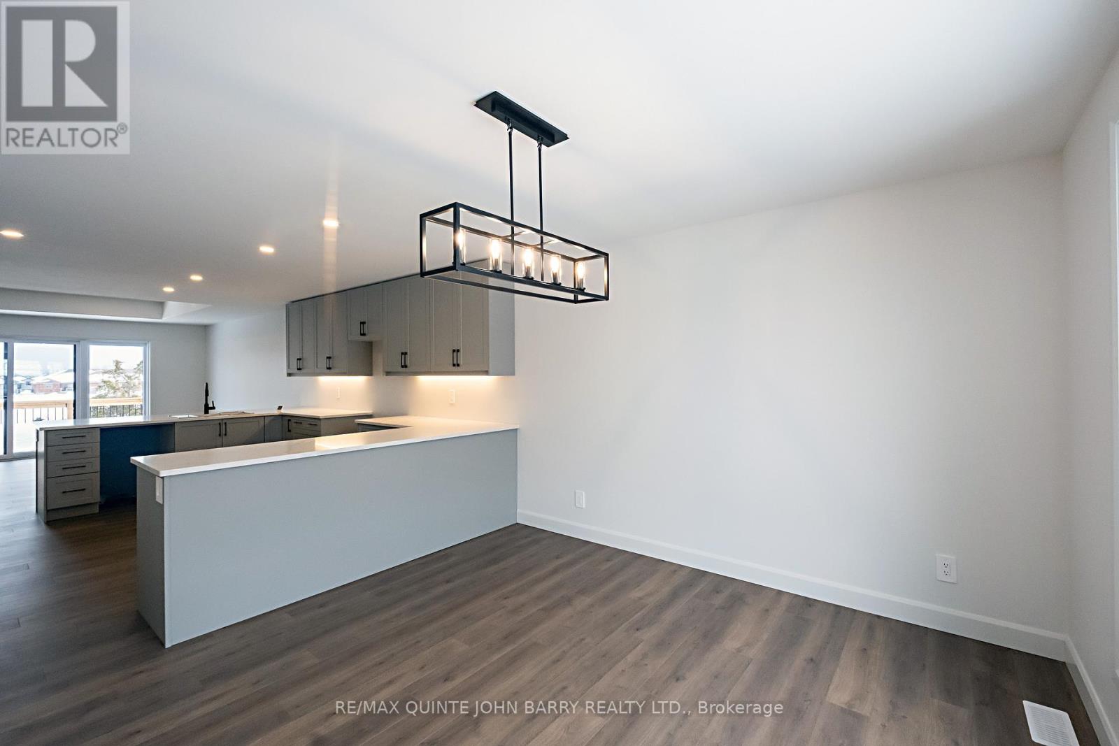 Lot 4 - 8 Parkland Circle, Quinte West, Ontario  K8V 0R4 - Photo 8 - X12662202