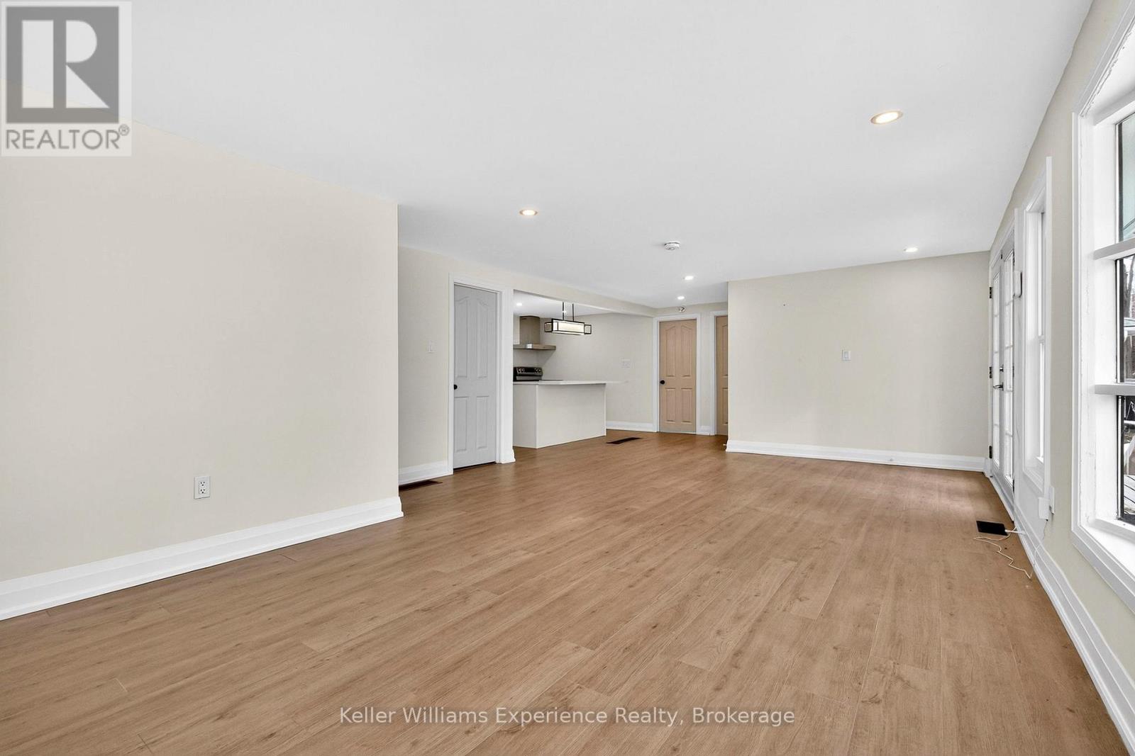 29 Nida Drive, Tiny, Ontario  L9M 0B3 - Photo 15 - S12971734