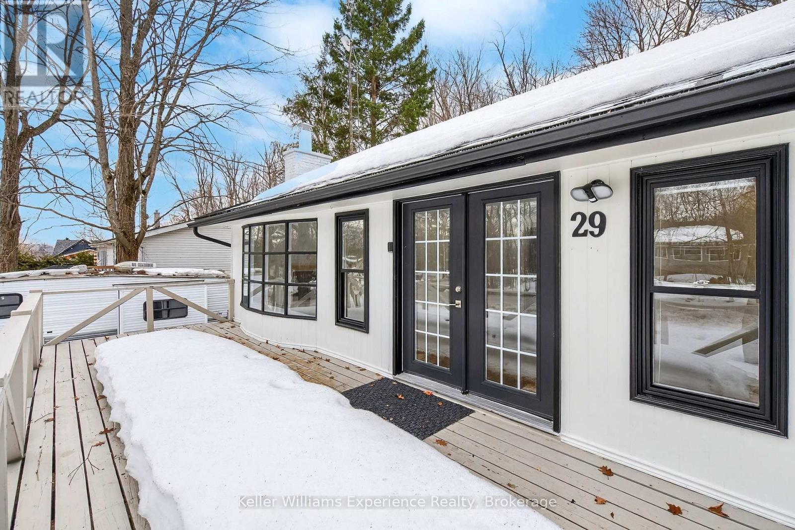 29 Nida Drive, Tiny, Ontario  L9M 0B3 - Photo 4 - S12971734
