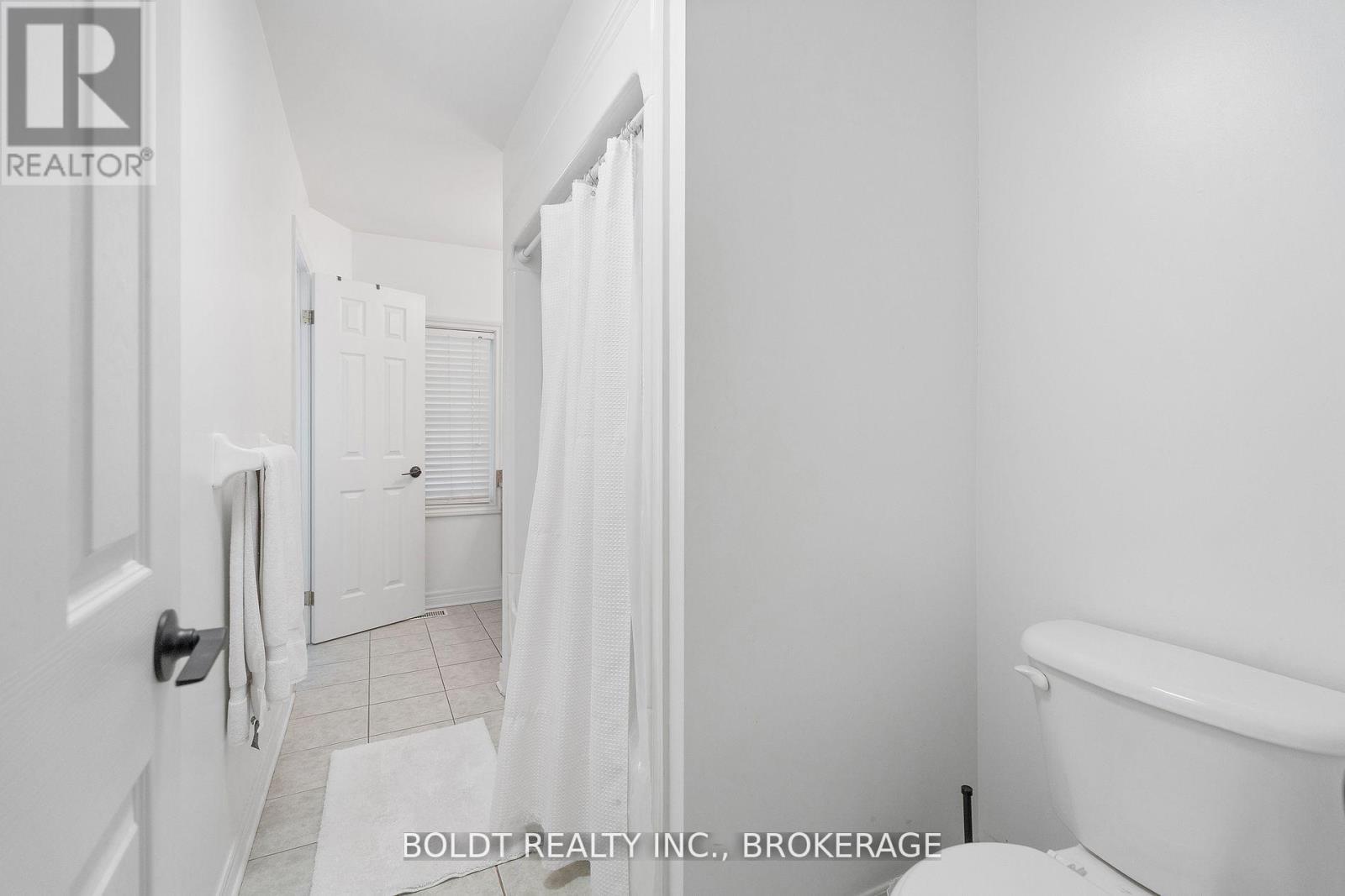 20 B Brown Drive, St. Catharines, Ontario  L2S 3Z4 - Photo 16 - X12971492