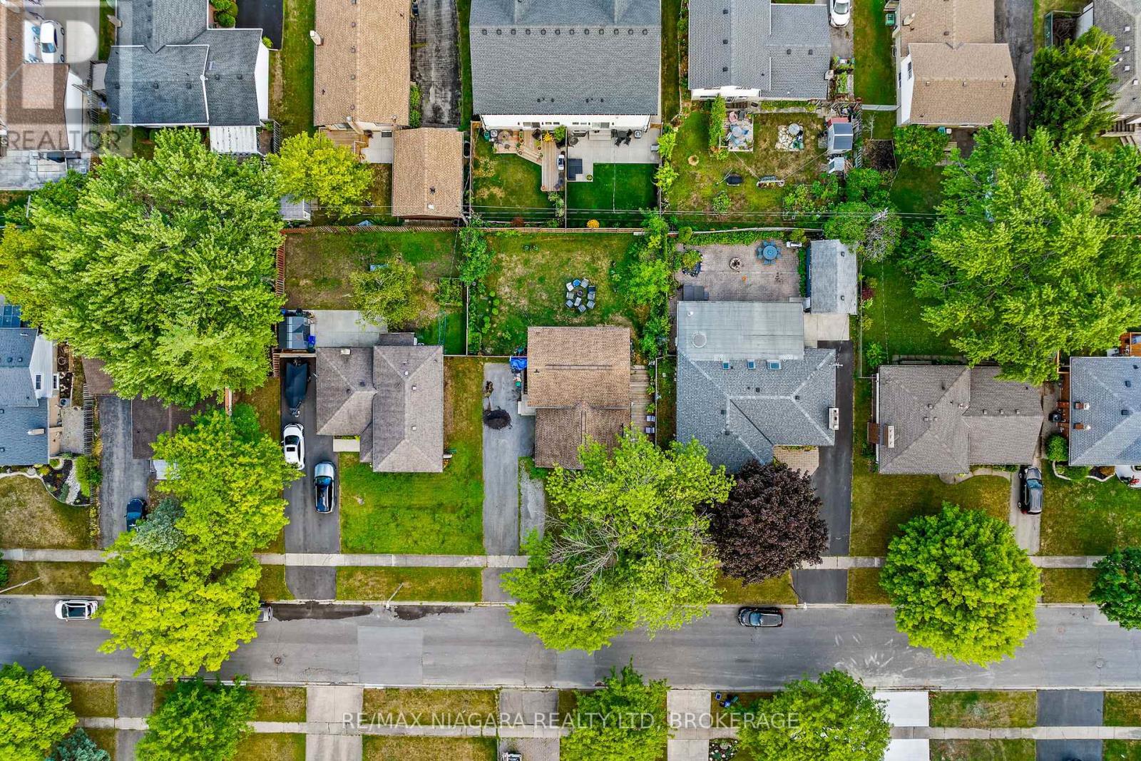 26 Colonial Street, Welland, Ontario  L3C 5W5 - Photo 32 - X12971524