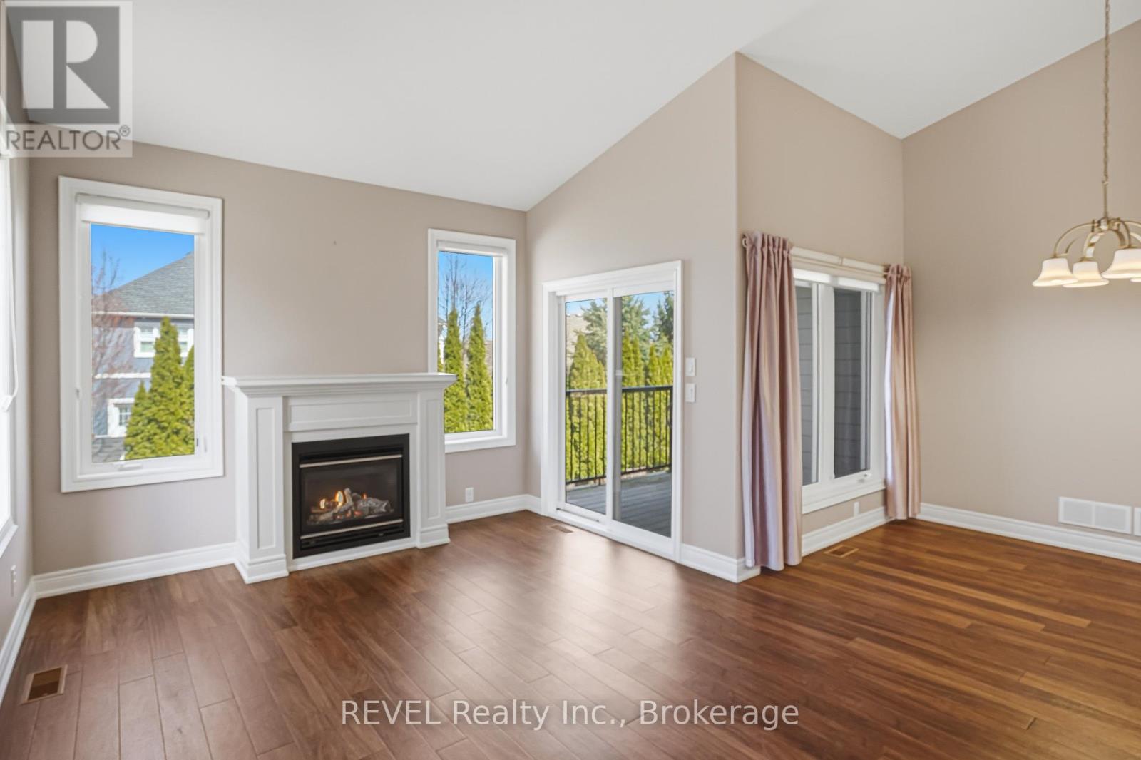 20 Crimson Drive, Niagara-On-The-Lake, Ontario  L0S 1P0 - Photo 14 - X12971740