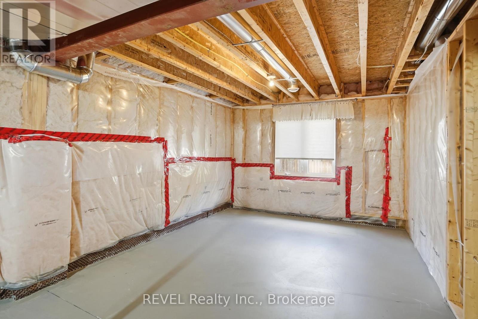 20 Crimson Drive, Niagara-On-The-Lake, Ontario  L0S 1P0 - Photo 29 - X12971740