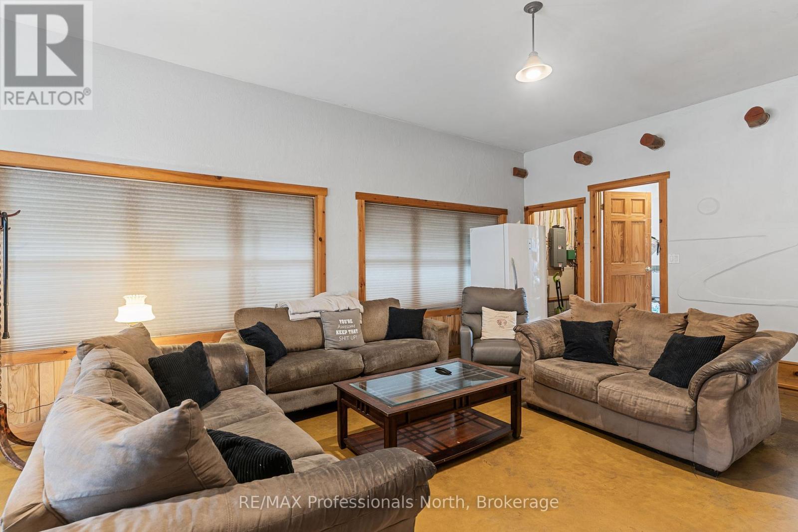 1127 Bobcaygeon Road, Minden Hills (Anson), Ontario  K0M 2K0 - Photo 13 - X12971660