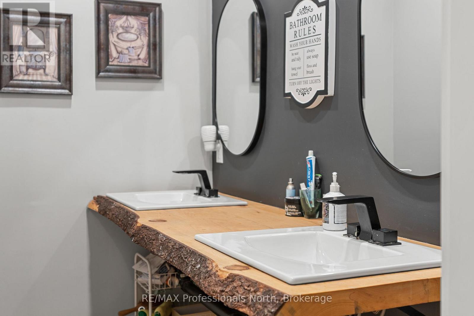 1127 Bobcaygeon Road, Minden Hills (Anson), Ontario  K0M 2K0 - Photo 21 - X12971660