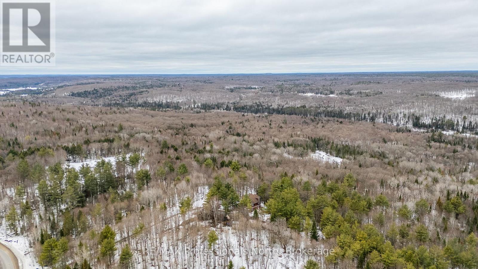 1127 Bobcaygeon Road, Minden Hills (Anson), Ontario  K0M 2K0 - Photo 47 - X12971660