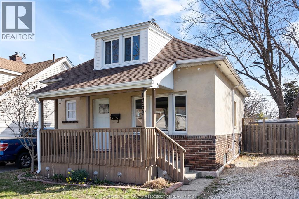 1756 WINDERMERE, Windsor, Ontario