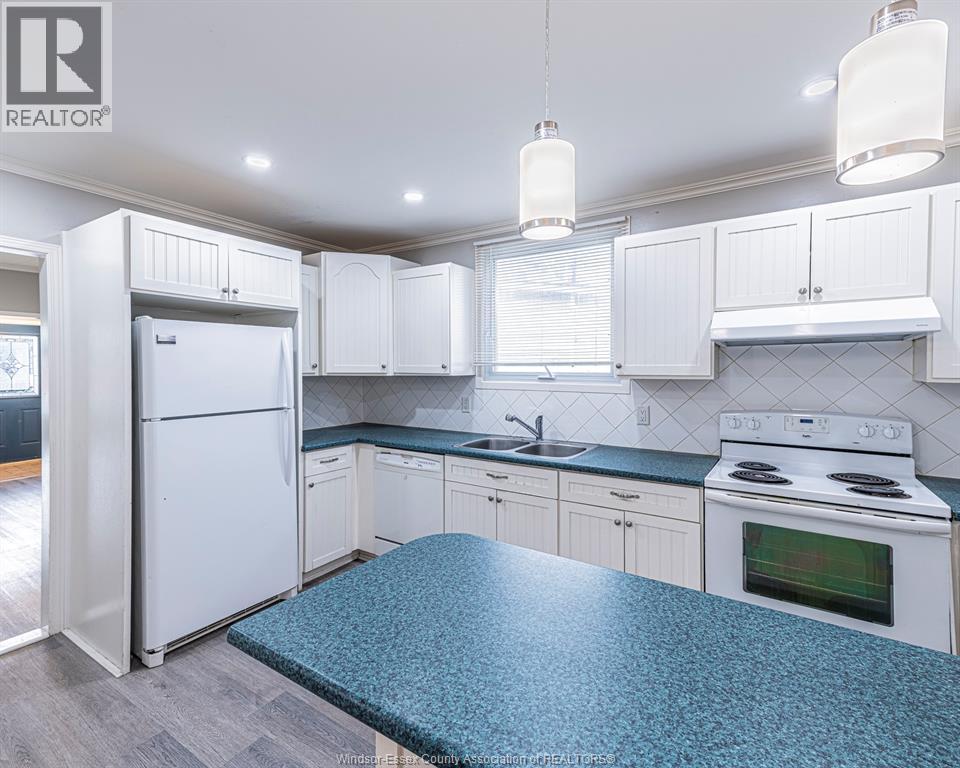 420 Pierre Avenue, Windsor, Ontario  N9A 2K2 - Photo 12 - 26007436